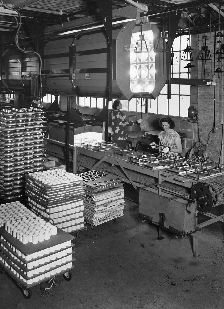 1930 Hinkley Factory Floor